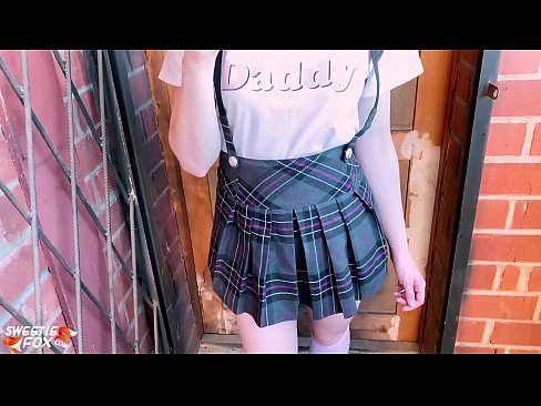 ❤️ Schoolgirl Sucks tagħha Dick profondament u fucks minflok klassijiet. ☑ Video anali f'mt.hentai-for.ru ❌️