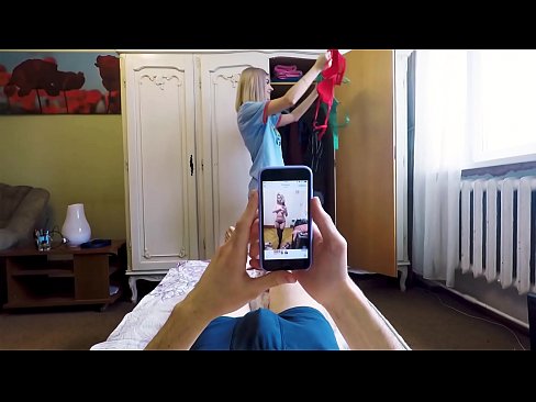 ❤️ Stepsister għamel lil ħuha jiġbor eżatt qabel ma daħlet id-dar ☑ Video anali f'mt.hentai-for.ru ❌️